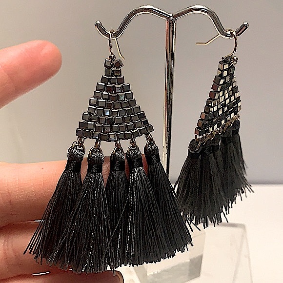 Boho Chic Hematite Crystal & Silk Tassel Chandelier Earrings - NEW - Picture 4 of 4